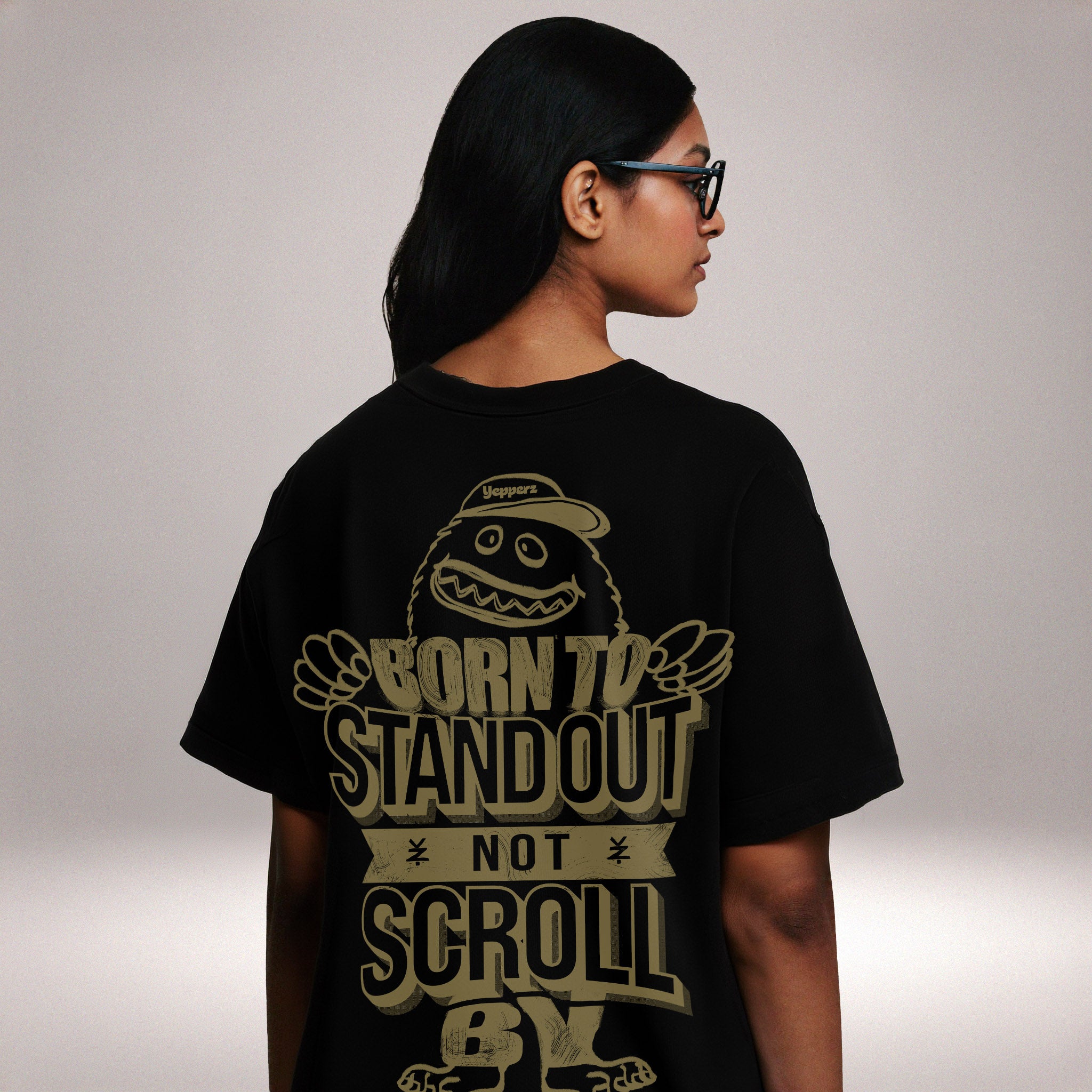 Black Oversized Graphic T-Shirt – “Born To Stand Out” Unisex Streetwear Tee